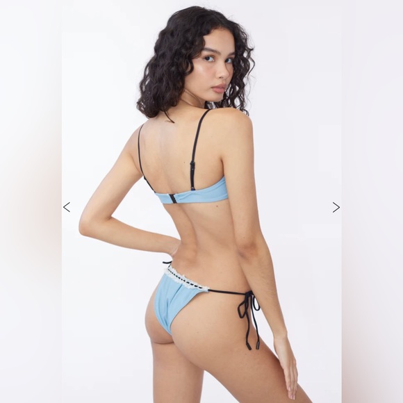 With Jéan Bikini - Picture 3 of 7